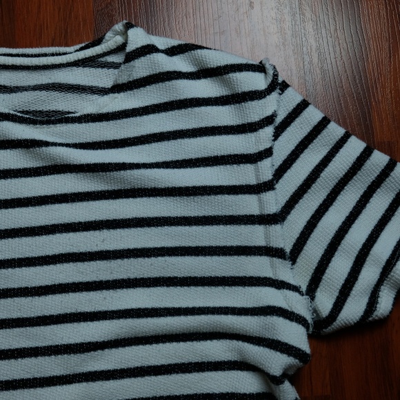 White and Black Horizontal Striped T-Shirt - Picture 5 of 5